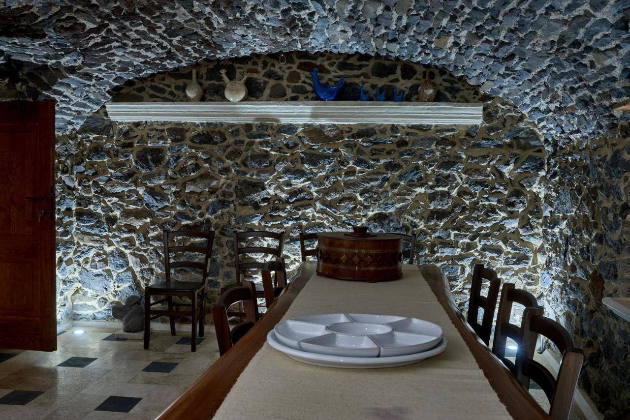 Casa Masuri, Nel Cuore Di Dorgali Exterior foto